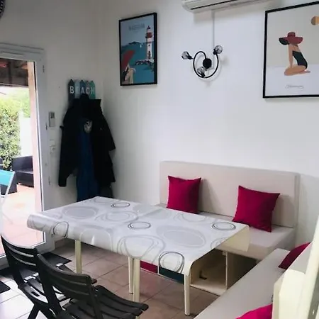 Maison Mitoyenne Wifi Parking Entrethauetmer Holiday home